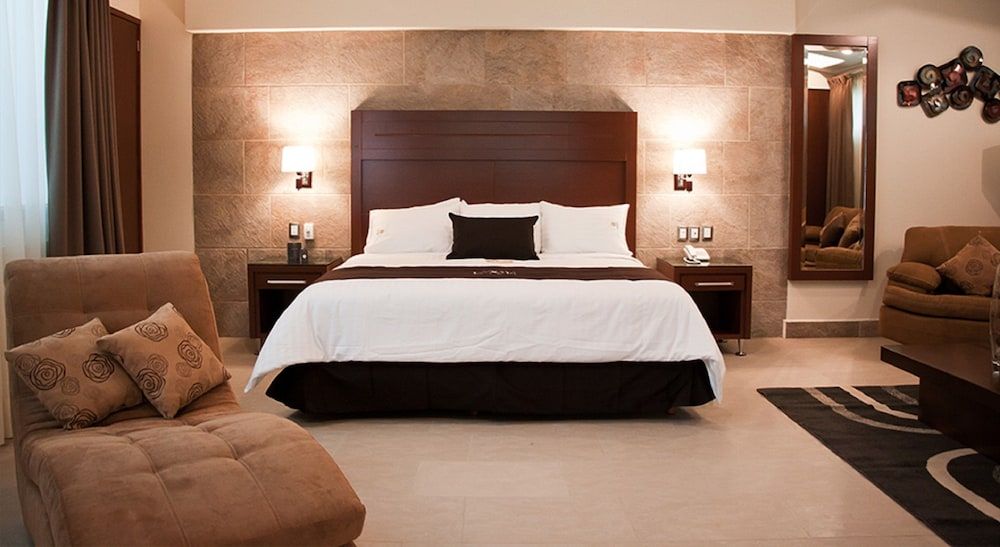 Hotel Ecce Inn & Spa Suite 1 Double Bed 7