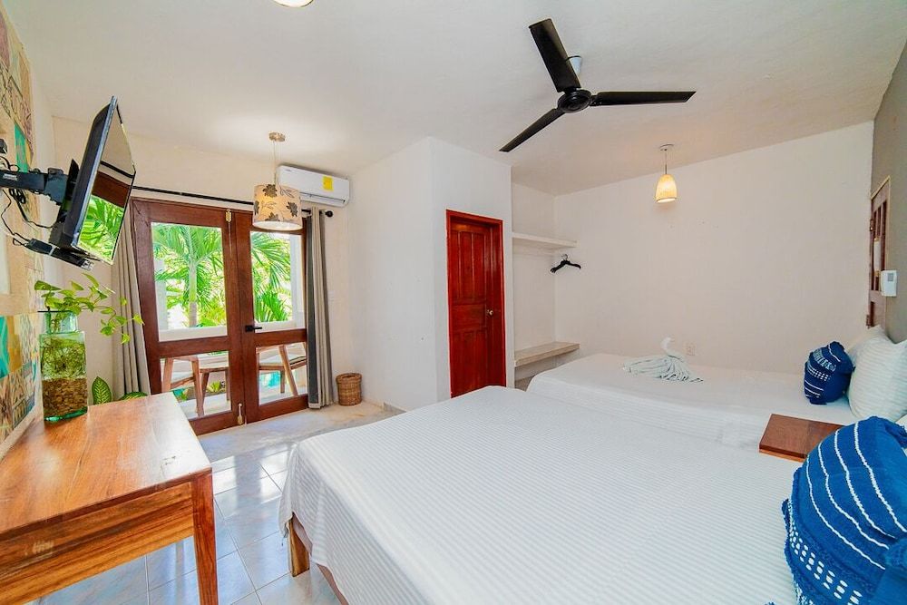 Basic Room , 2 Double Beds