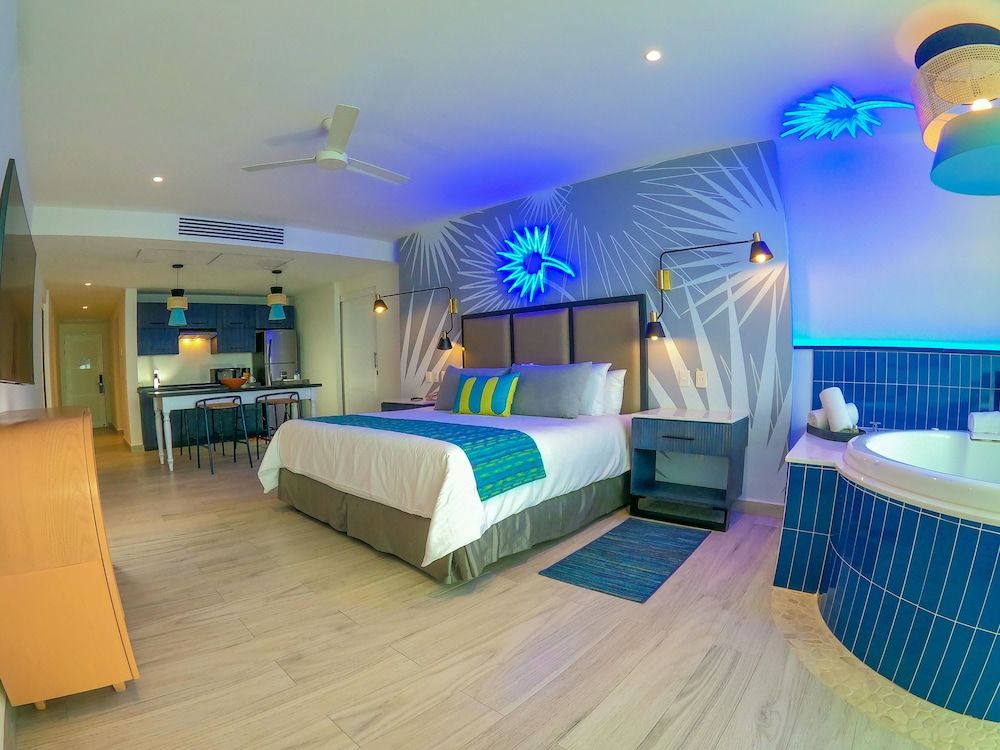 Mantamar XPA Suite at Mantamar Tower