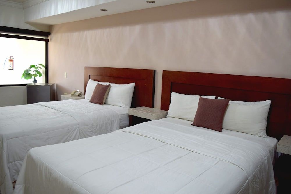 Hotel San Ignacio Inn Standard Double Room, 2 Queen Beds, Non Smoking 2