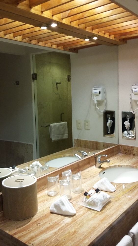 Gamma Plaza Ixtapa Superior Room, 1 King Bed 8