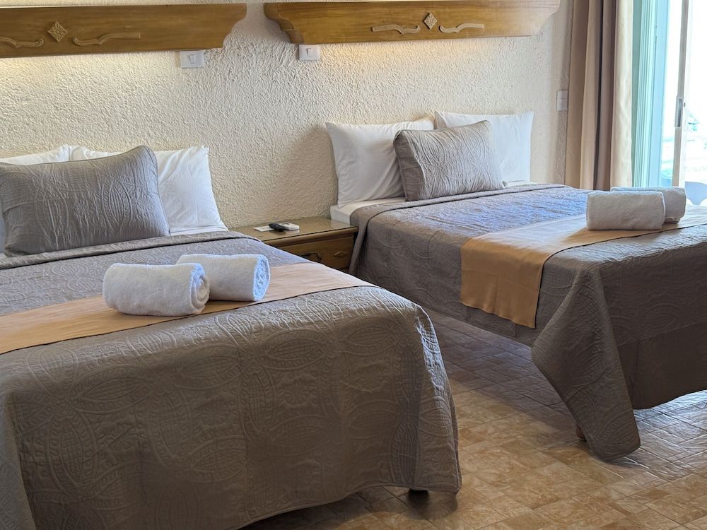 Deluxe Double Room, Partial Sea View
