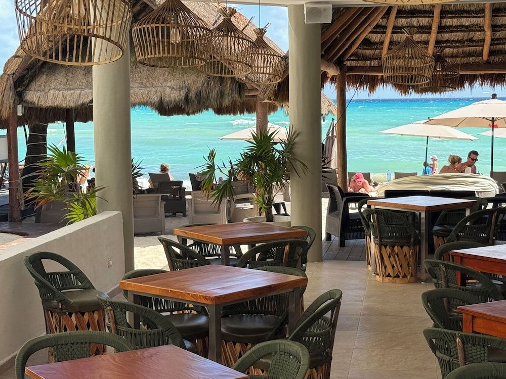 undefined Luciana Hotel & Beach Club 10