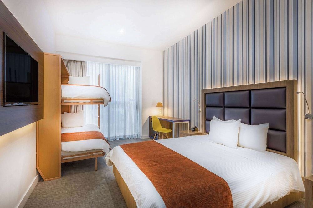 Family Room, Multiple Beds, Non Smoking