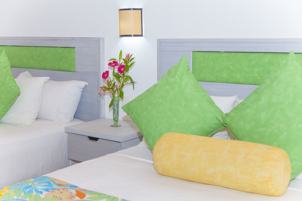 Mestizo Gallery Family Room, Multiple Beds, Ensuite 2