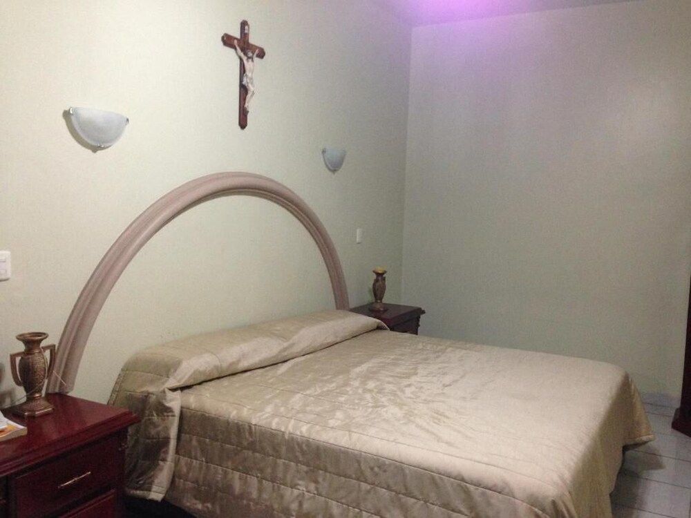 Hotel Plaza Sahuayo Basic Room