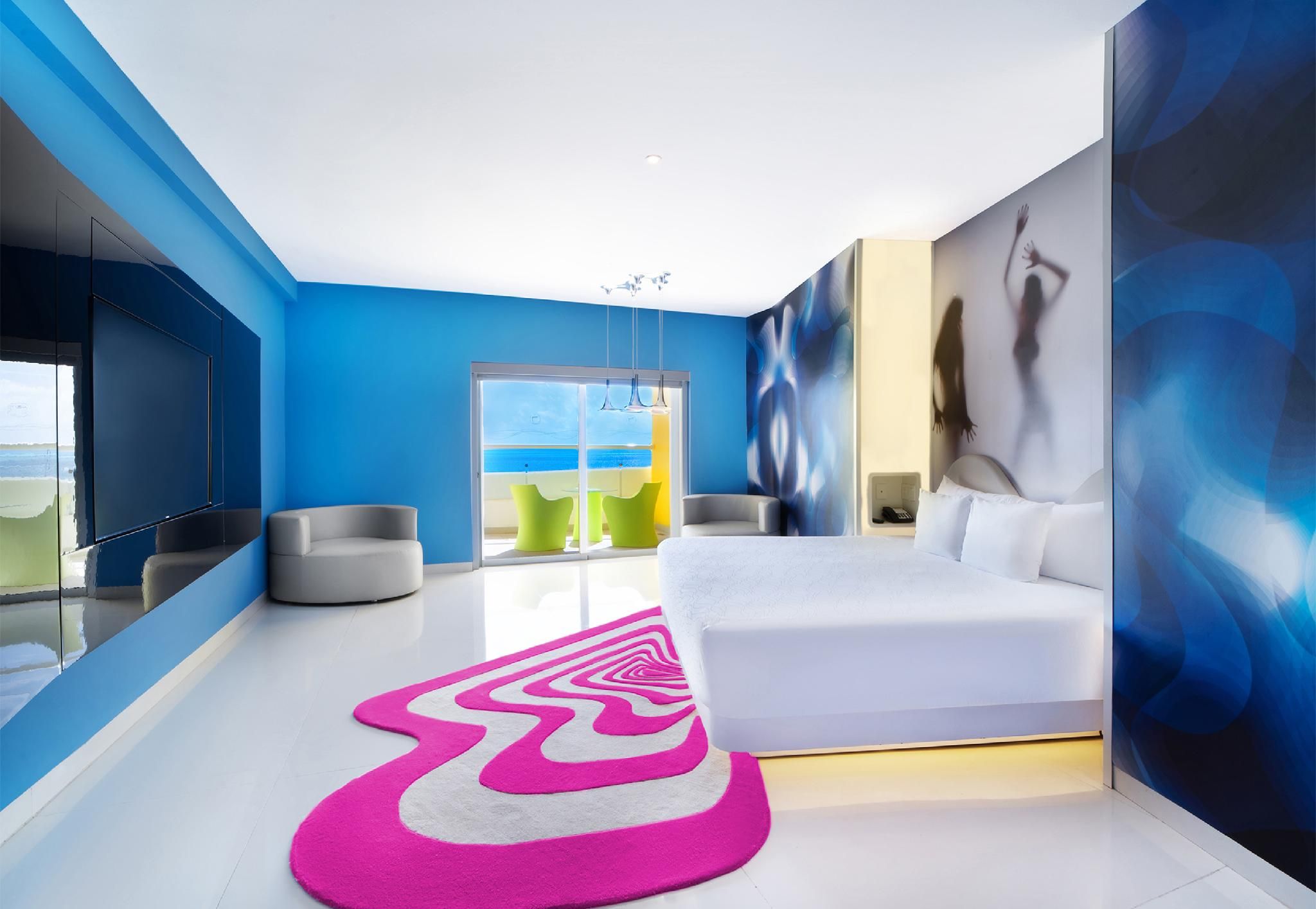 Lush Tower Ocean Front View Suite