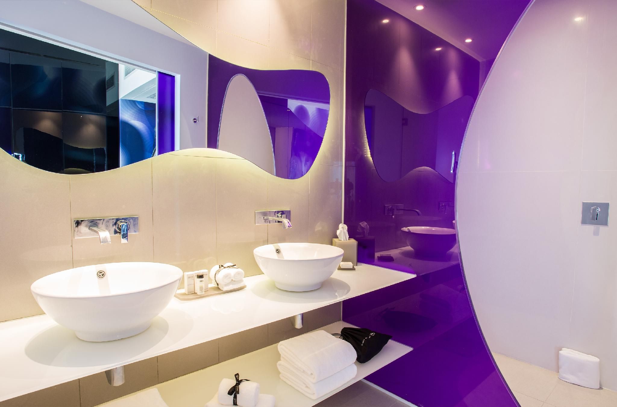 Bash Tower Ocean View Room