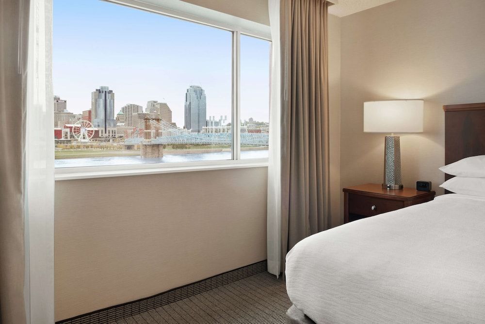 Suite, 1 King Bed, Non Smoking, River View