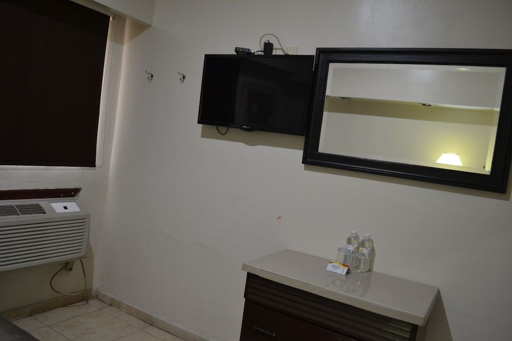 Hotel America Centro Economy Room, 1 Bedroom 9