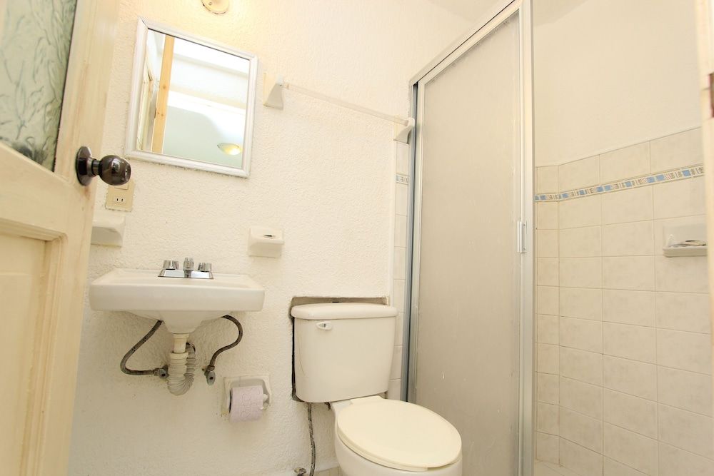 Hotel Dulce Luna Standard Room 6