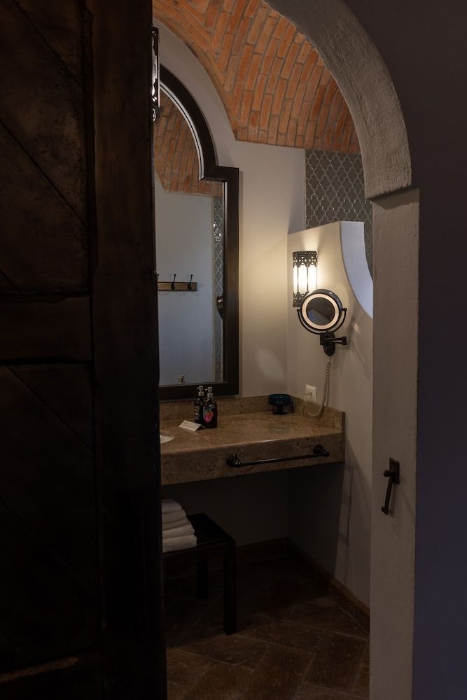 Casa 1810 Centro Hotel Boutique Luxury Suite 13