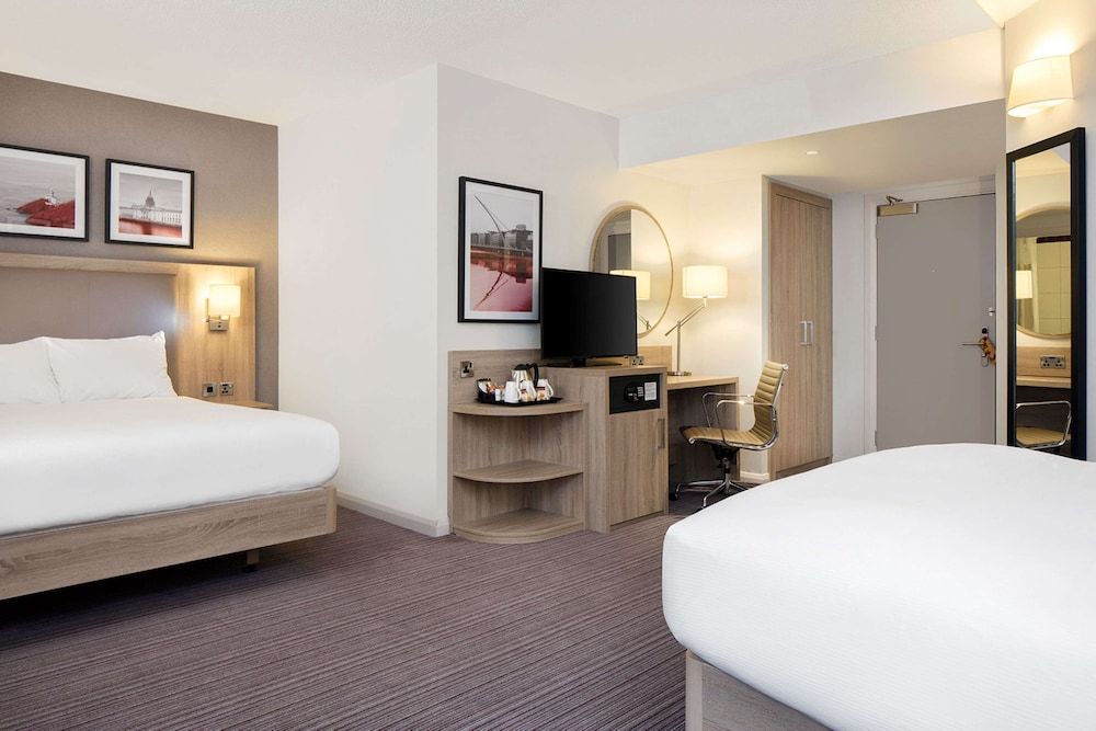 Family Room, 2 Queen Beds