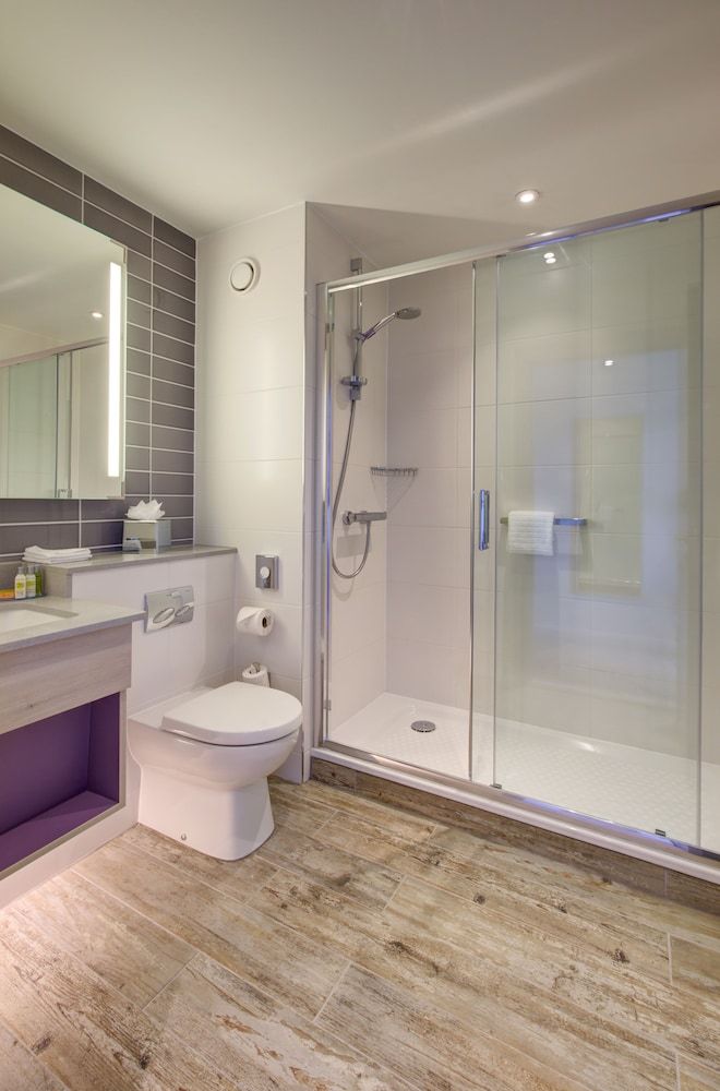 undefined Hilton Garden Inn Dublin City Centre 6