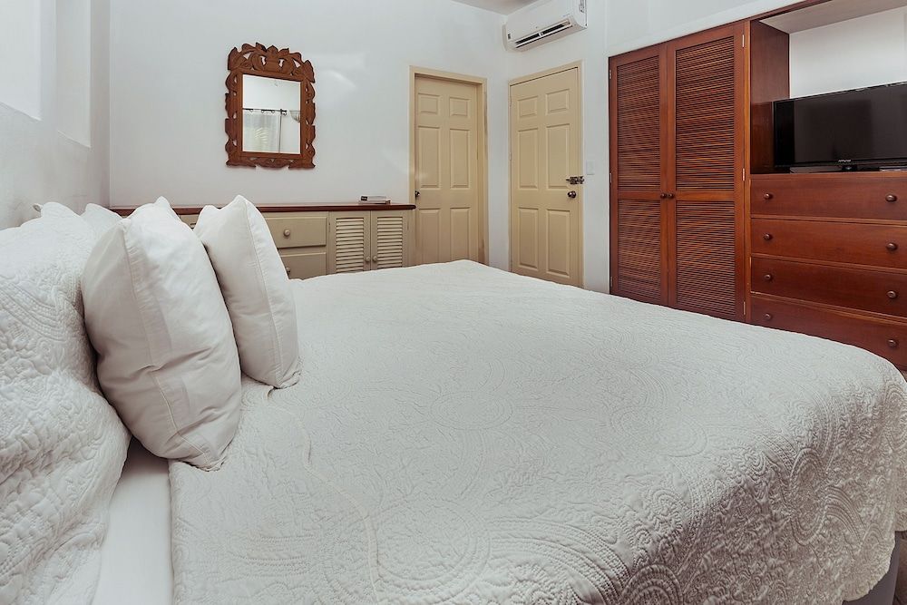 undefined Fabiola Condo Hotel