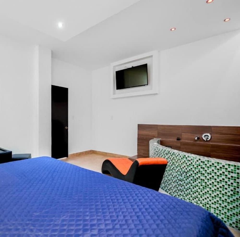 First Inn Hotel & Business Romantic Suite, 1 King Bed, Hot Tub 5