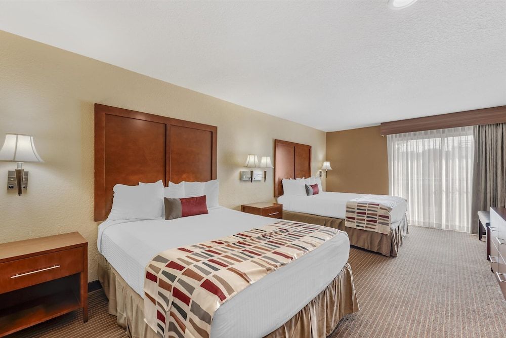 Suite, 2 Bedrooms, Non Smoking, Refrigerator & Microwave (with Sofabed)
