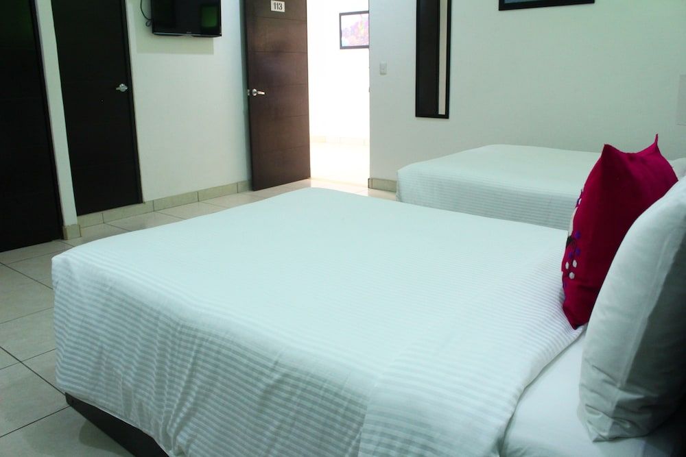 Chiapas Hotel Express Standard Room, 2 Double Beds 3