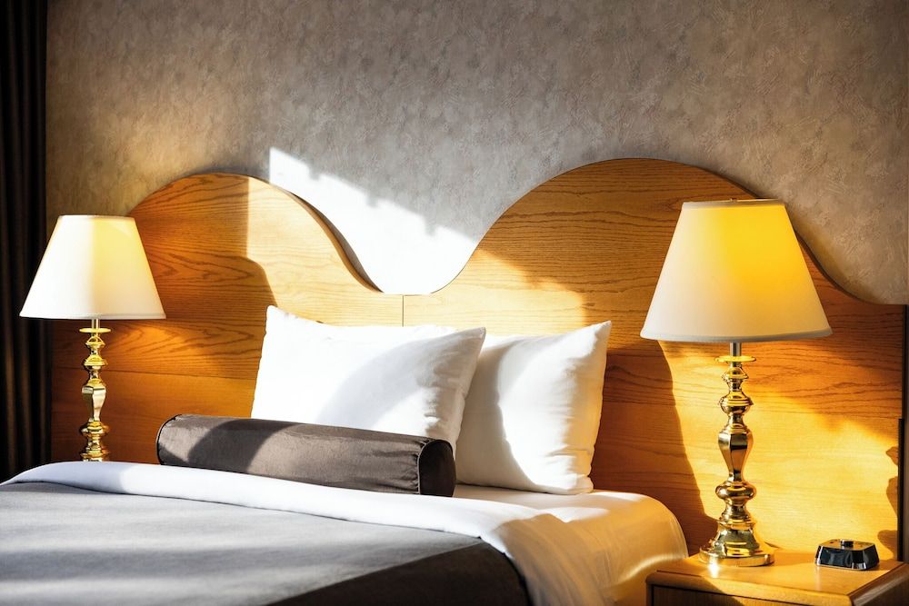 Bow View Lodge Run of House 5