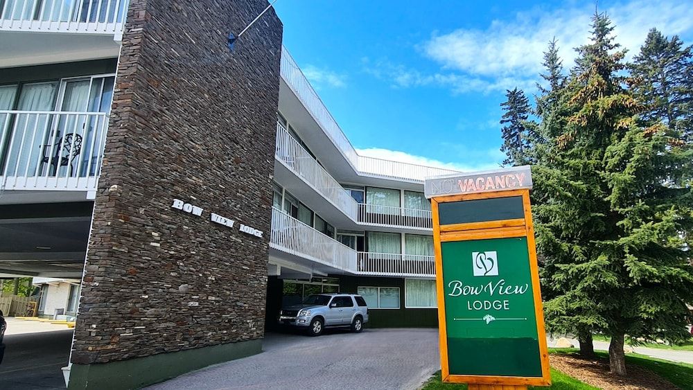 undefined Bow View Lodge 2