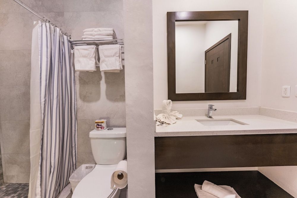 Laguna Shores Resort Family Condo, 2 Bedrooms, Balcony, Sea View 6