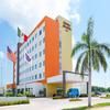 Hampton Inn & Suites by Hilton Paraiso