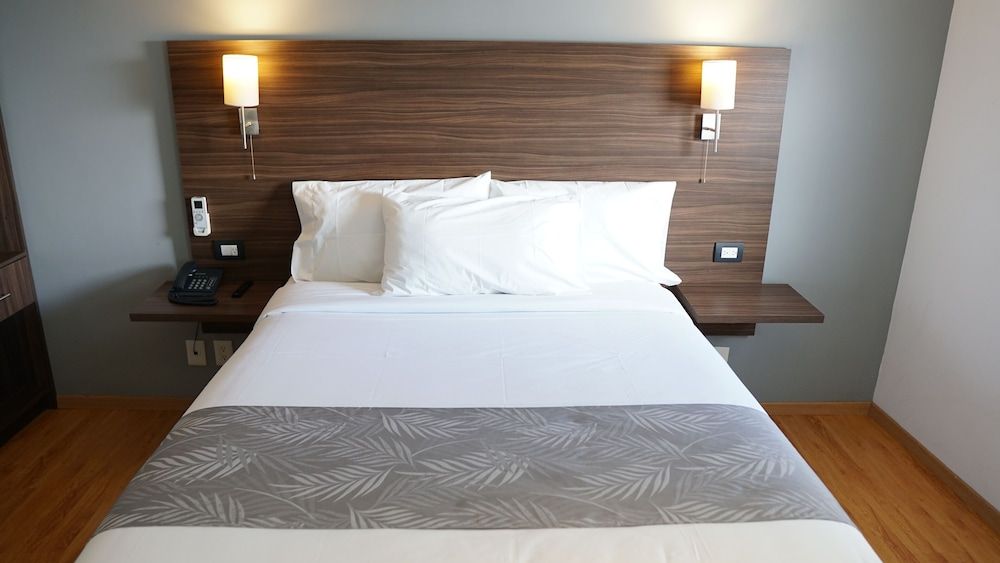 El Hotel Business Class – Zamora Centro Superior Room, 1 Queen Bed 3