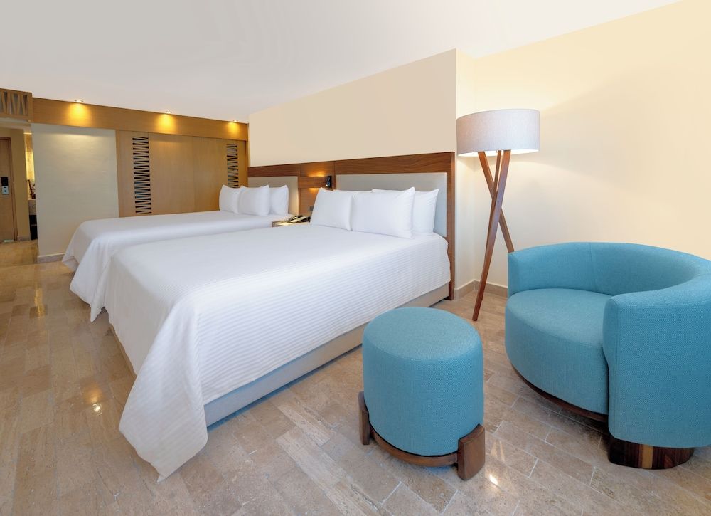 undefined Oh! Cancun The Urban Oasis & Beach Club 5