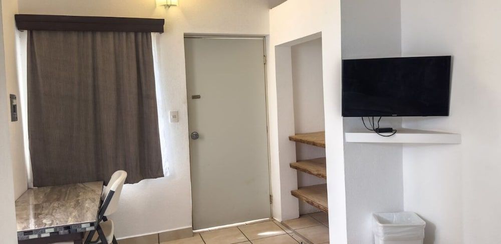 Eco Bay Hotel y Restaurant Single Room 9