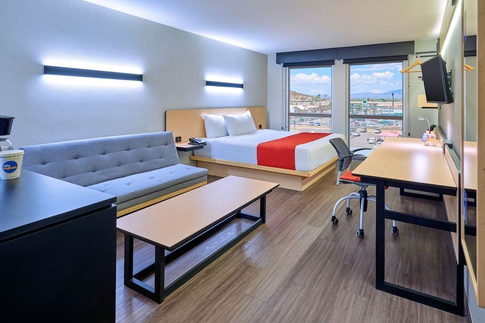 City Express by Marriott Piedras Negras Superior Room, 1 Queen Bed with Sofa bed 3