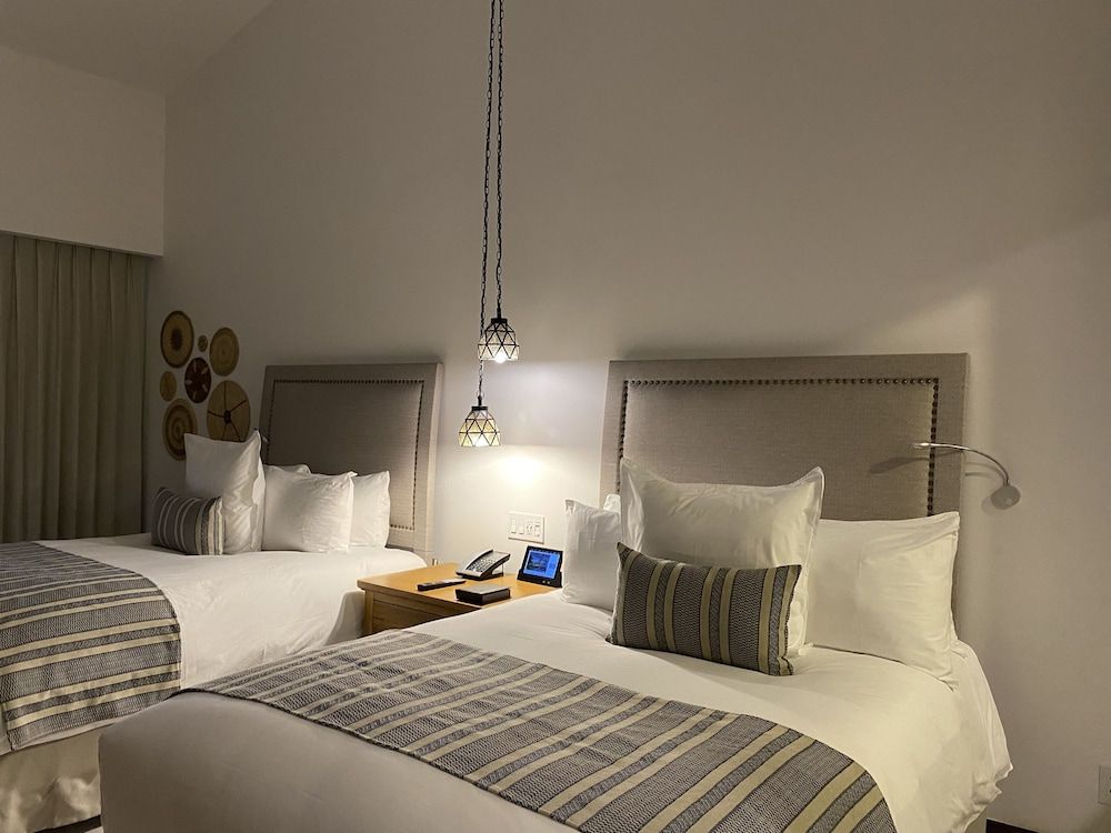 Junior Suite, 2 Double Beds, Ocean View
