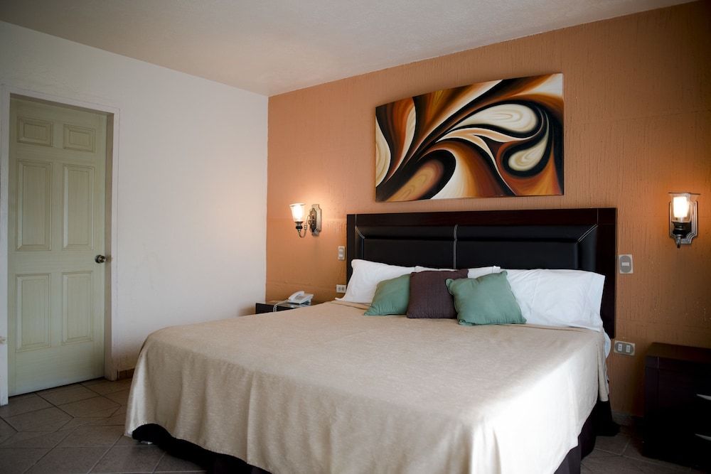 EH Ejecutivo Urban Hotel Comfort Single Room 2