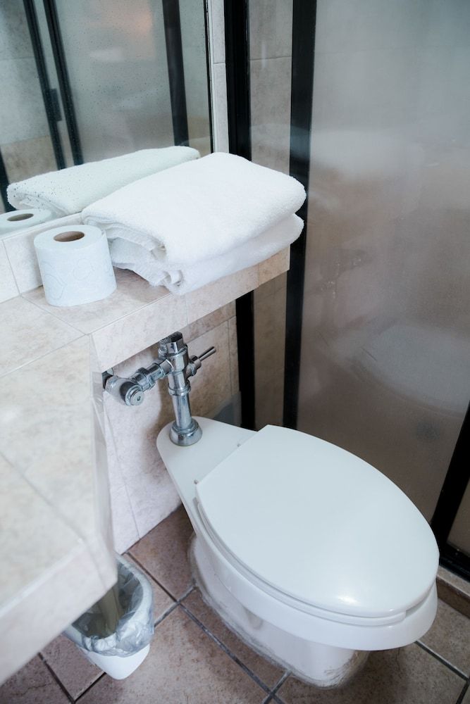 EH Ejecutivo Urban Hotel Comfort Single Room 5