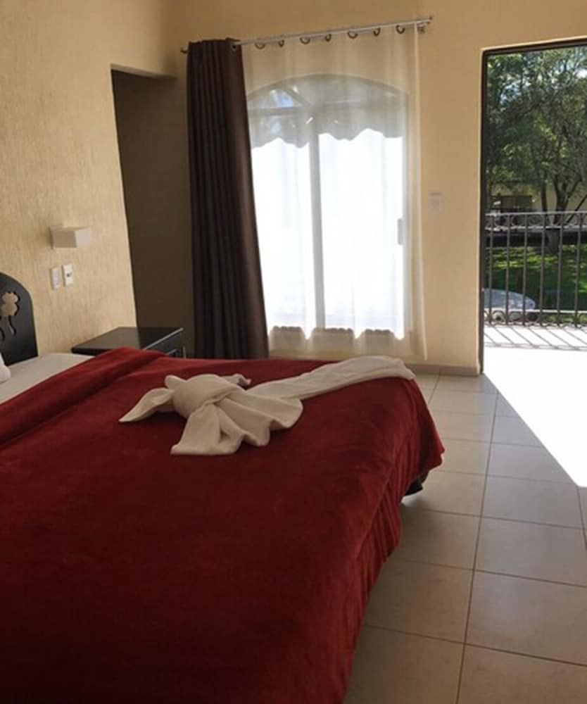 Hotel & Glamping Huasca Sierra Verde Sencilla 4