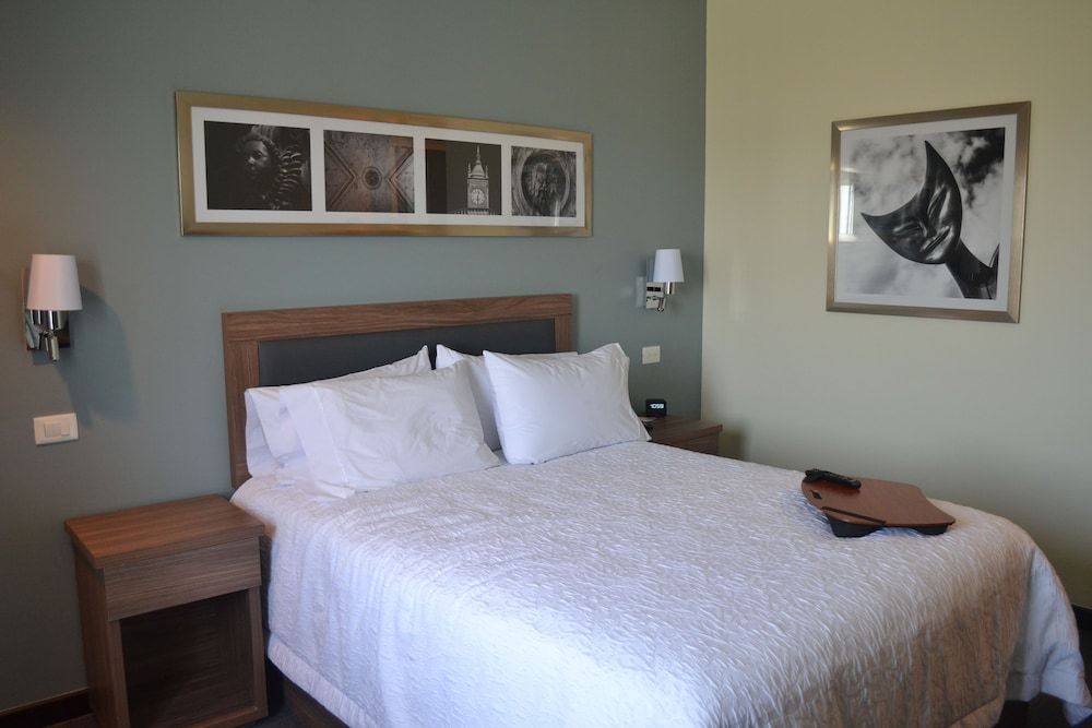 Room, 1 Queen Bed, Non Smoking, Refrigerator