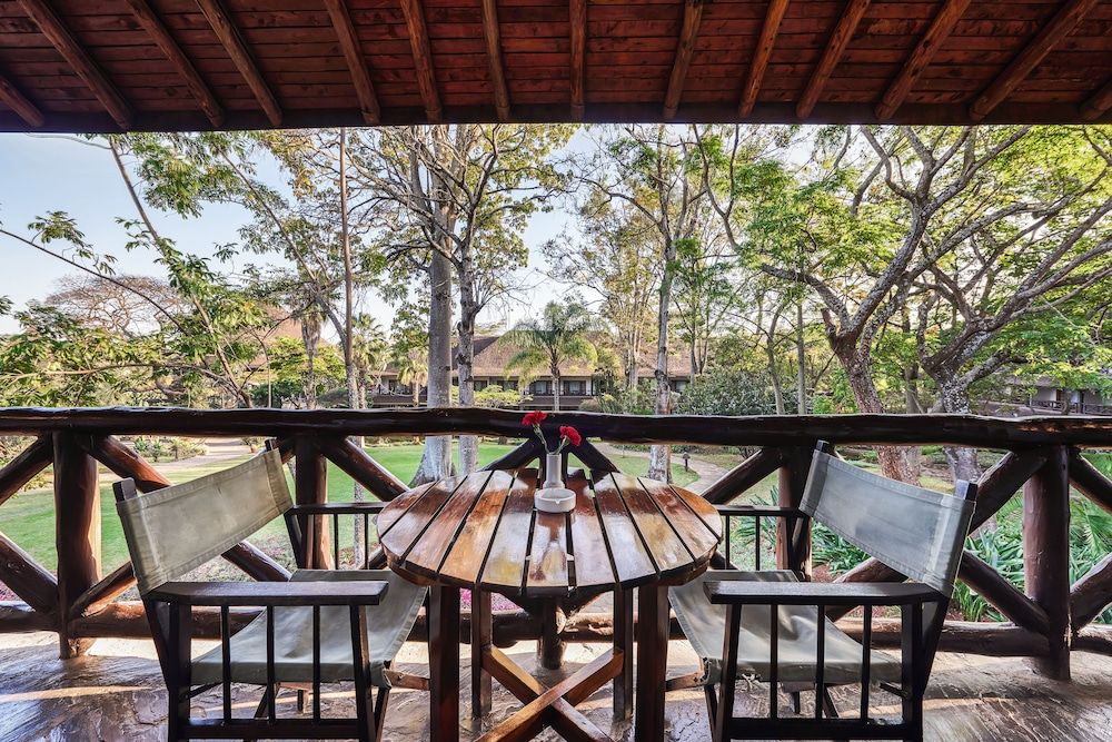 undefined Safari Park Hotel And Casino 8