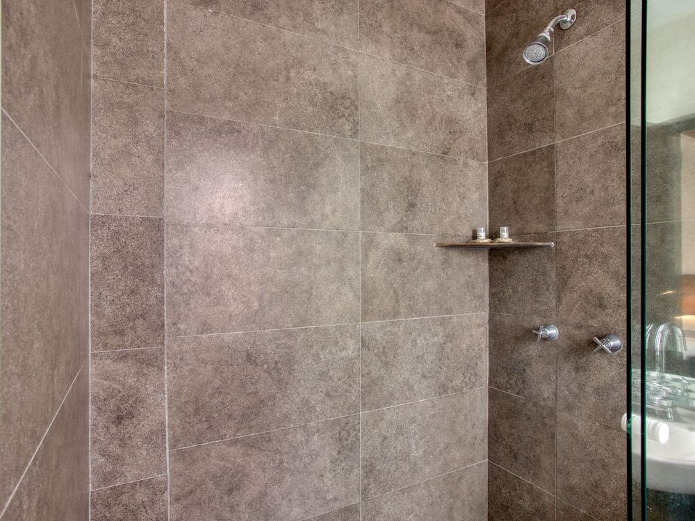 OM686 Urban Lofts Short-Long Stays Standard Apartment, 1 King Bed with Sofa bed 5