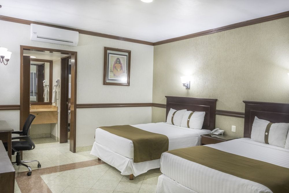 Hotel Casa Blanca Deluxe Double Room, 2 Queen Beds, Garden View 15