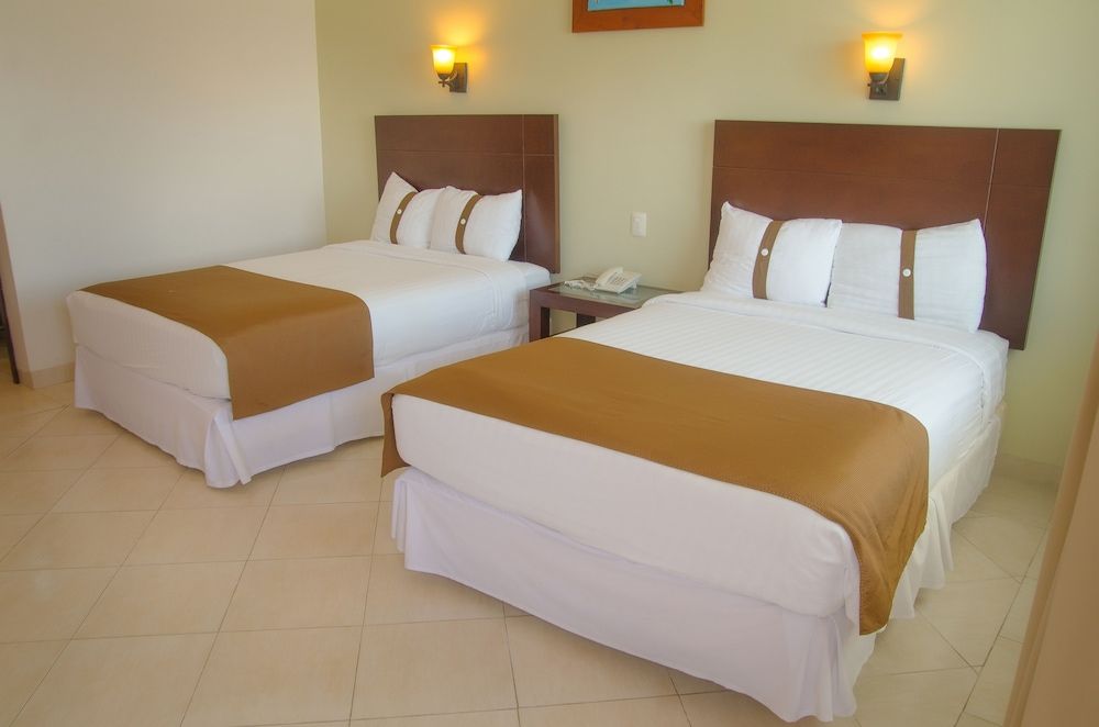 Hotel Casa Blanca Deluxe Double Room, 2 Queen Beds, Garden View 3
