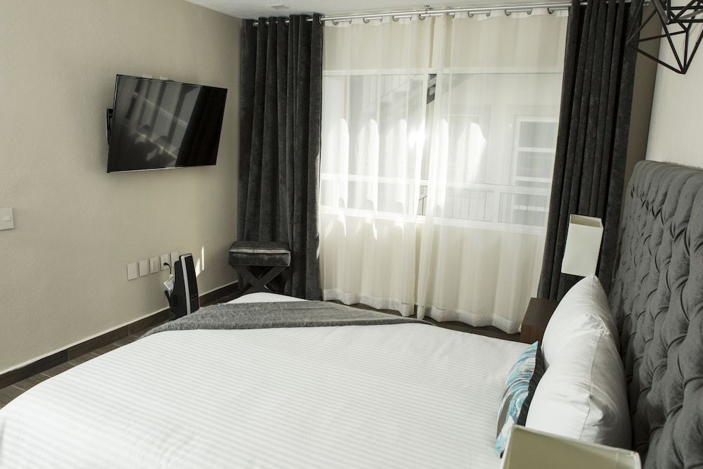 Suites Rio Elba Standard Suite 7