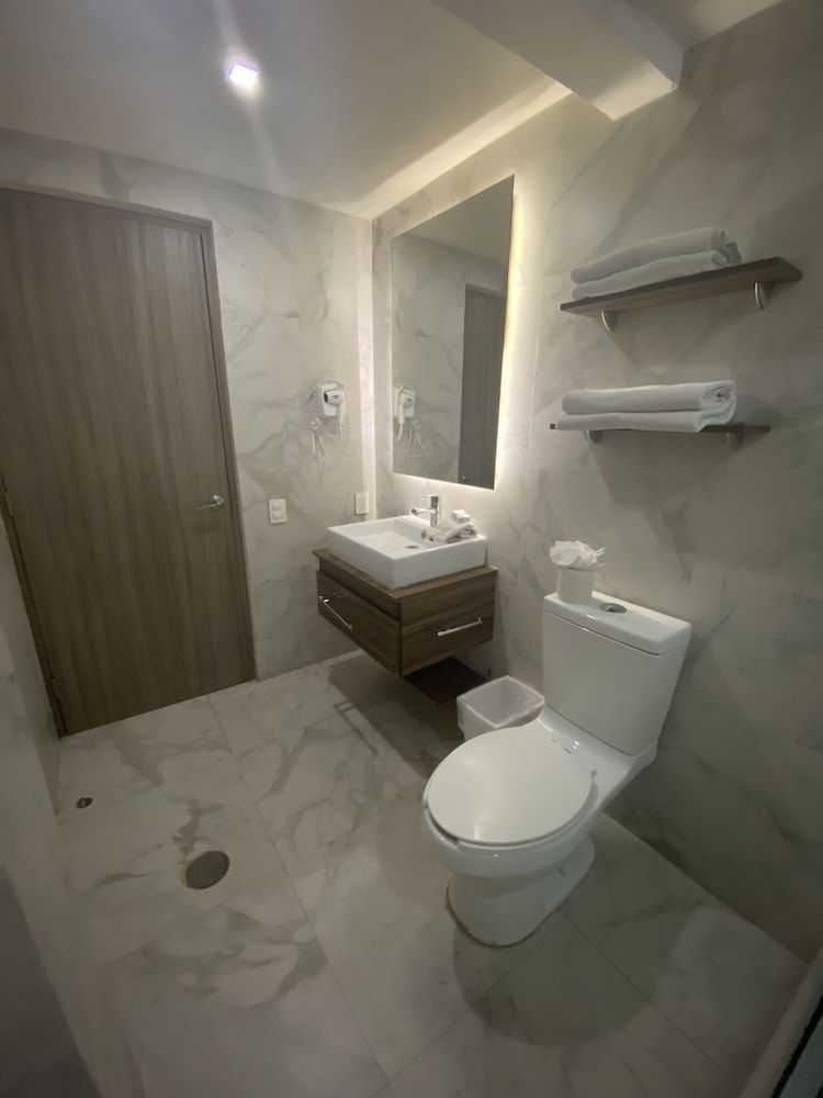 Suites Rio Elba Standard Suite 8