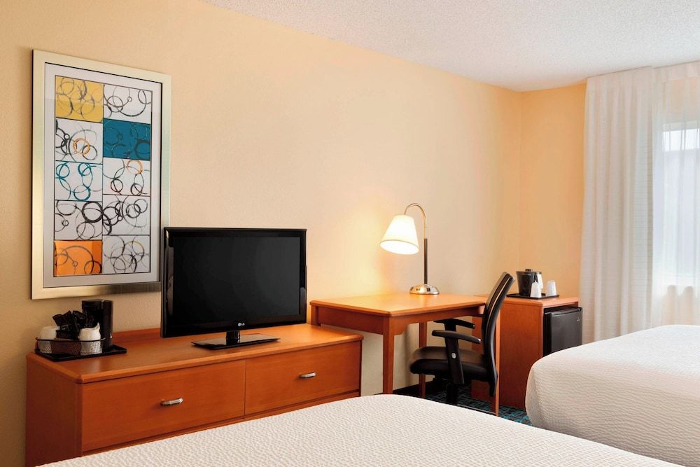 Room, 2 Queen Beds, Non Smoking
