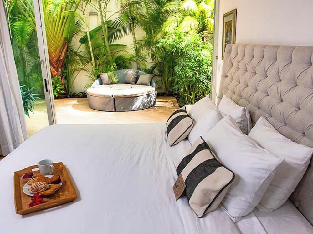 undefined Magia Beachside Condo 4