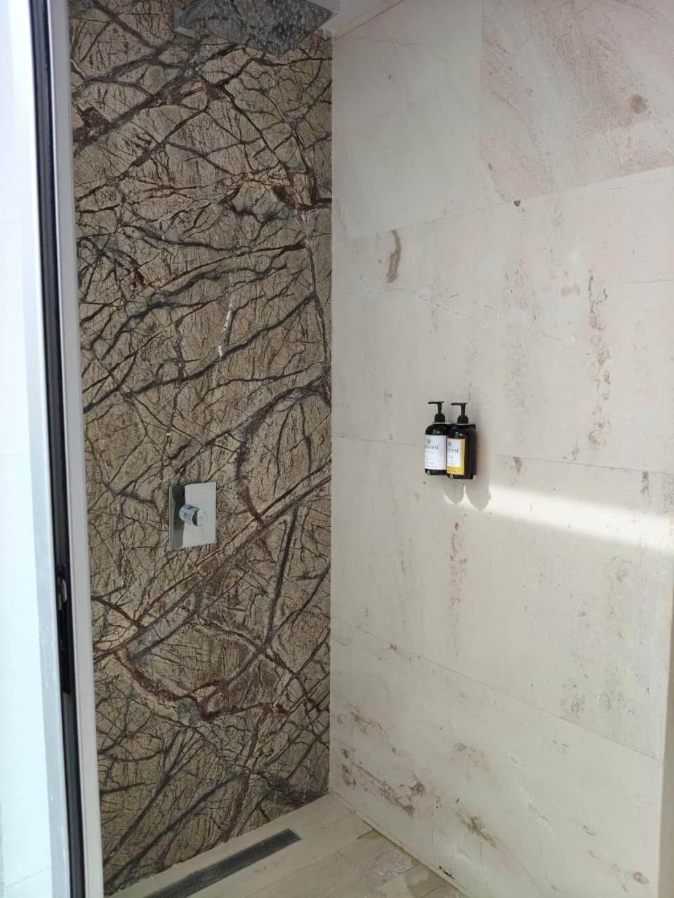 Junior Suite with Garden View