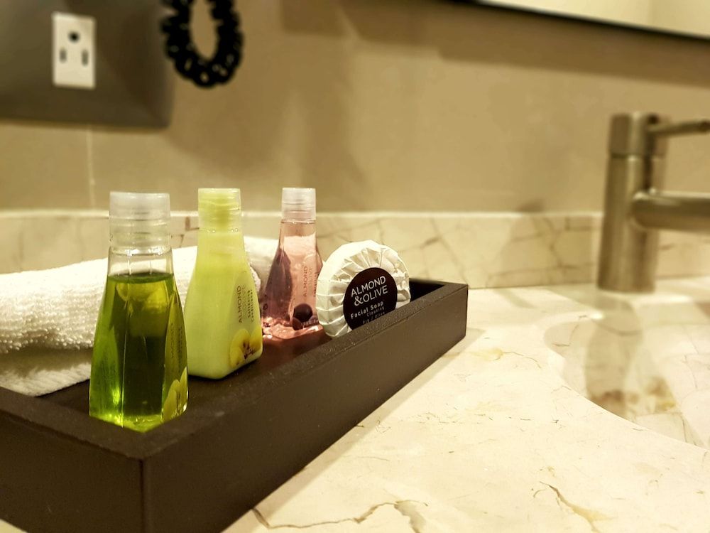 Best Western Plus Gran Marques Standard Room, 2 Double Beds, Non Smoking 3