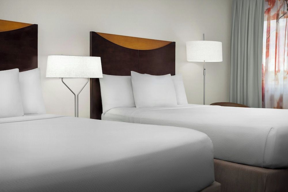 Room, 2 Queen Beds, Non Smoking