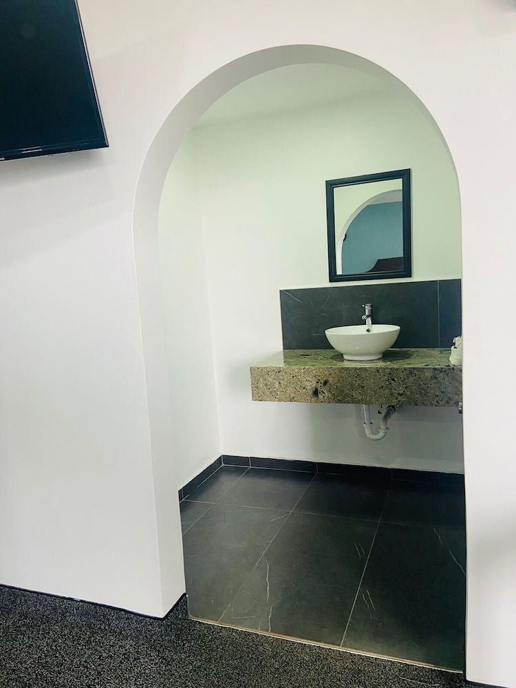 Hotel Baja del Sol Inn Room 8