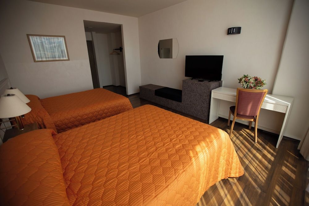 Hotel San Francisco Toluca Standard Room, 2 Double Beds 2