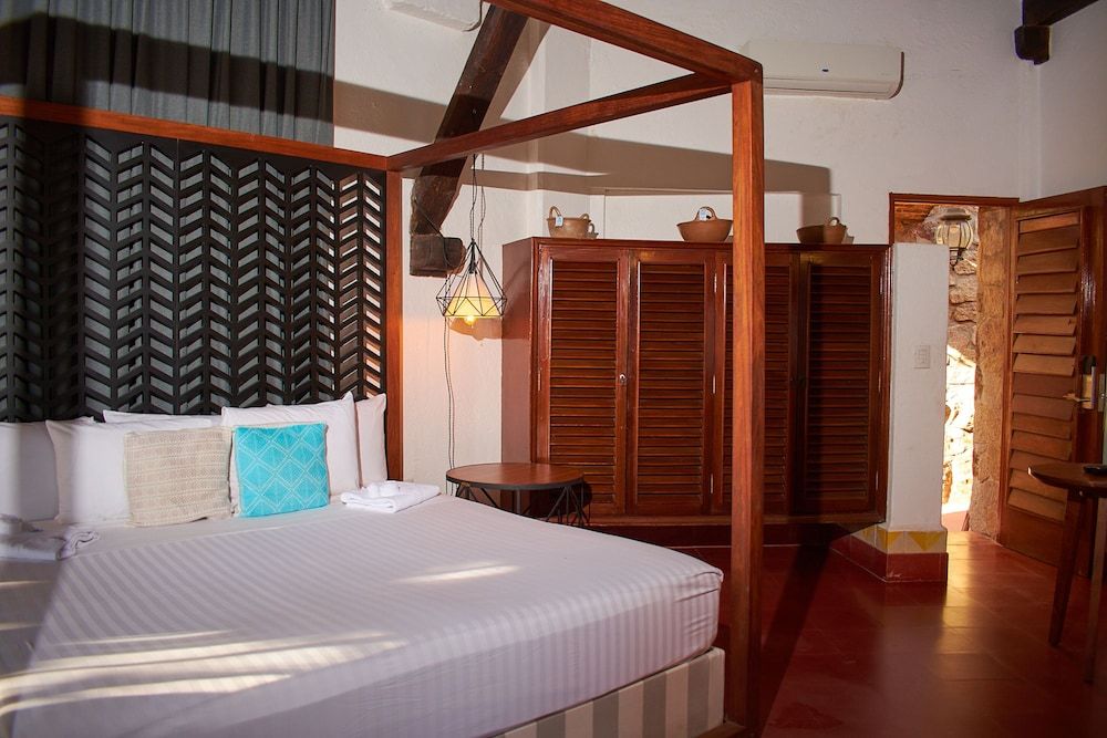 Casa Lisa by Villa Vera Deluxe Room 3