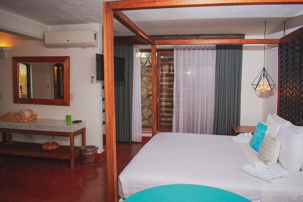 Casa Lisa by Villa Vera Deluxe Room 2